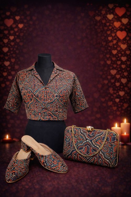 Handblock-printed cotton with small all-over floral motifs and dotted detailing.